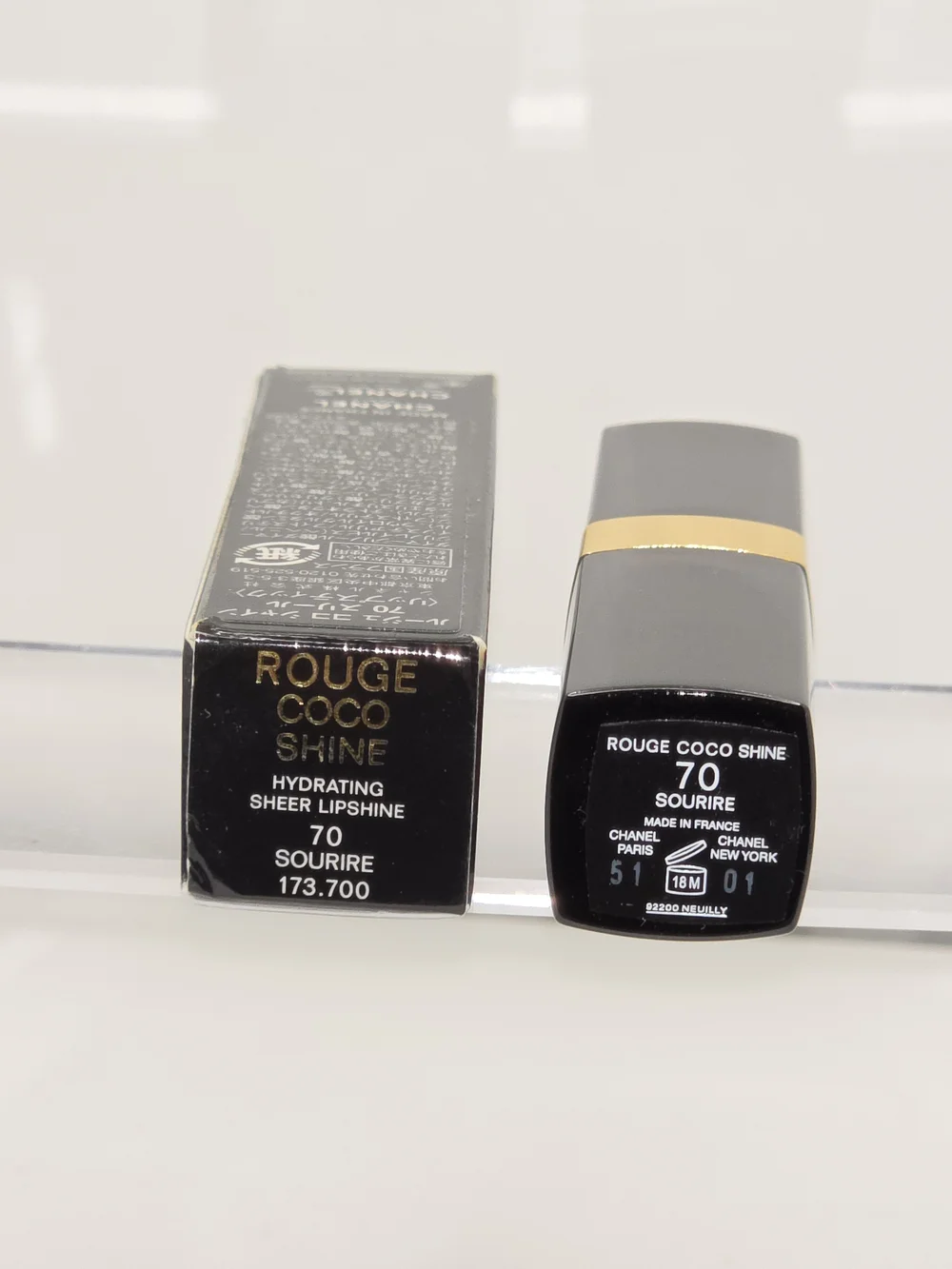 LIMITED EDITION Chanel Rouge Coco Shine Hydrating Sheer Lipshine - 70- 